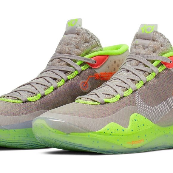 BRAND NEW Nike KD 12 90s Kid Mens Size 9.5 - Picture 15 of 15